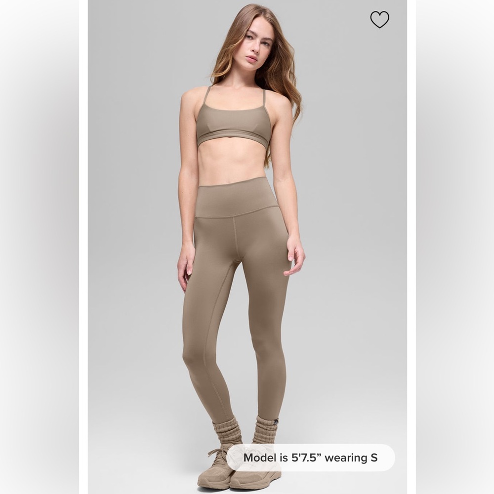 NWT! ALO Yoga High-Waist Airlift Legging in Gravel